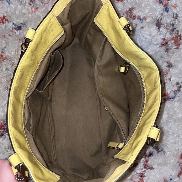 Coach Ashley Patent Leather Satchel Shoulder Bag - Picture 8 of 8